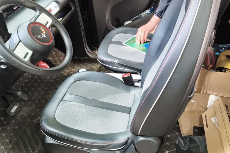 Used Wuling Hongguang MINIEV 2022 GAMEBOY 200km Gaming Edition with Lithium Iron Phosphate
