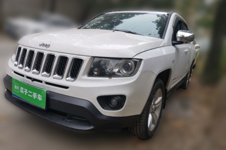Used Jeep Compass 2015 2.0L two-wheel drive sport version