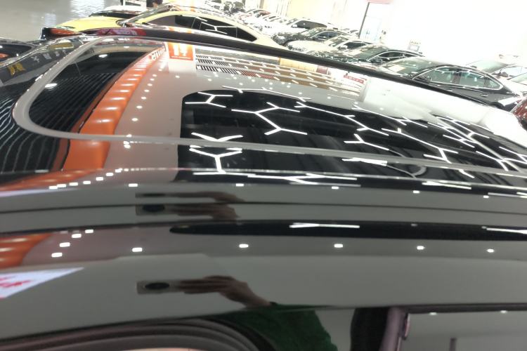 Used Nio ES6 2023 75 kWh Roof