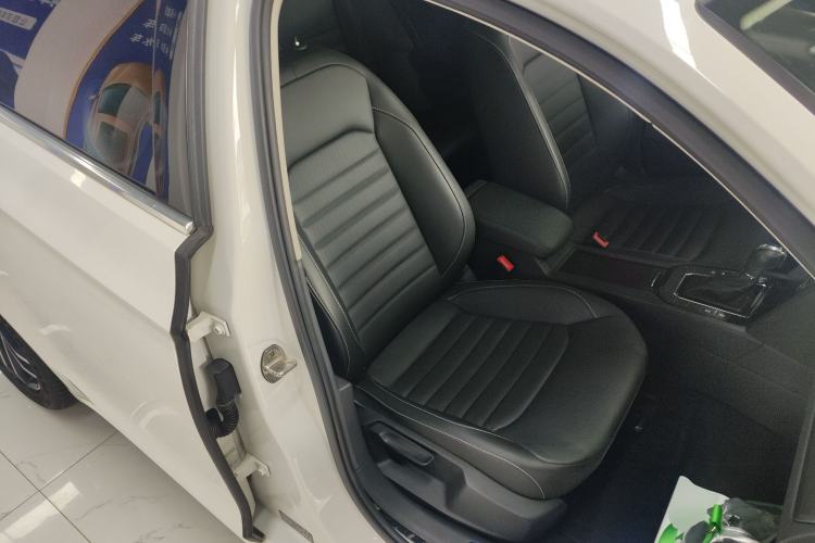 Used Volkswagen Lamando 2019 280TSI DSG Comfort Edition China VI standard
