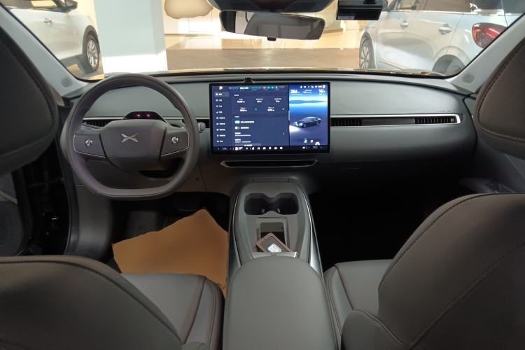 Used XPeng MONA M03 2024 515 Long-Range Center Console