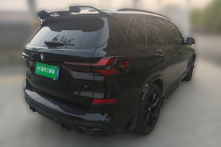 Used BMW X5 2023 xDrive 30Li Luxury M Sport Night Edition Package Rear Right 45 Deg