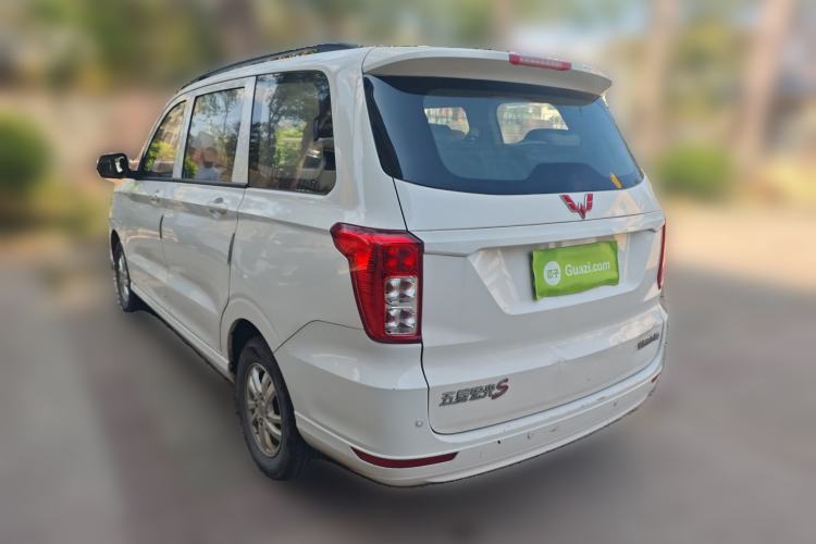 Used Wuling Hongguang 2019 1.5L S Standard Version China VI LAR
