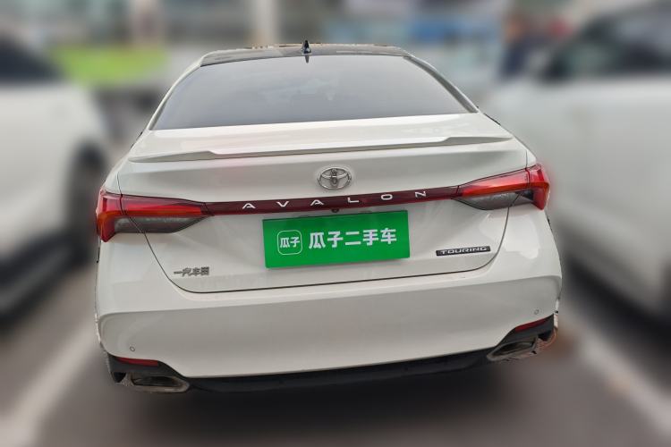 Used Toyota Avalon 2019 2.5L Touring Premium Version China VI Standard