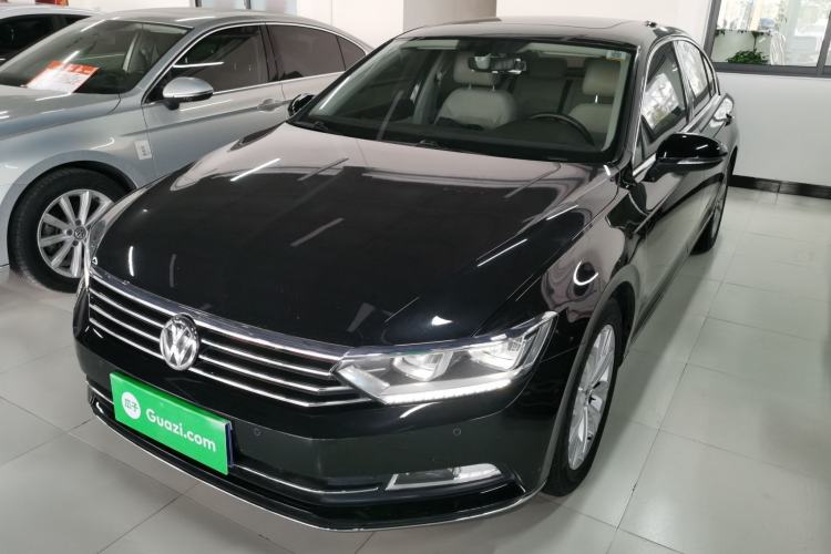 Used Volkswagen Magotan 2017 330TSI DSG Luxury Model