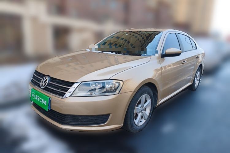 Used Volkswagen Lavida 2013 Revised Classic 1.6L Automatic Fashion Edition