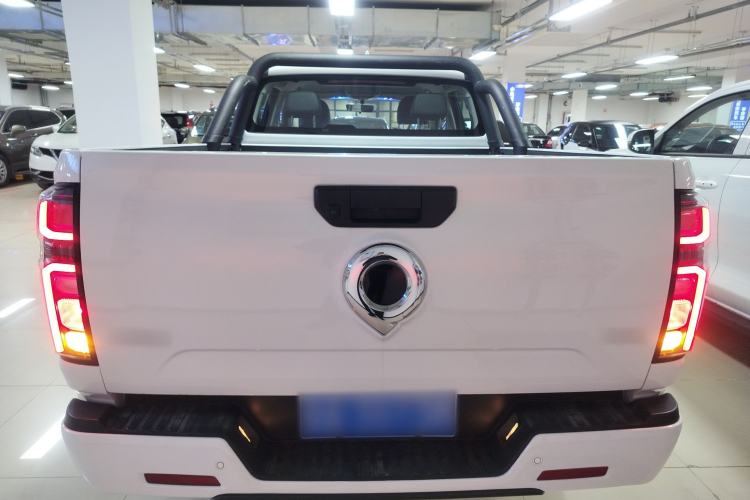 Used Great Wall Poer 2023 2.0T Commercial Version Automatic Gasoline 4x4 Elite Long-Box GW4C20B
