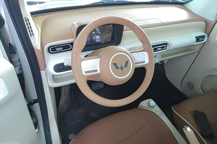 Used Wuling Hongguang MINIEV 2024 3rd Generation 215km Youth Edition
