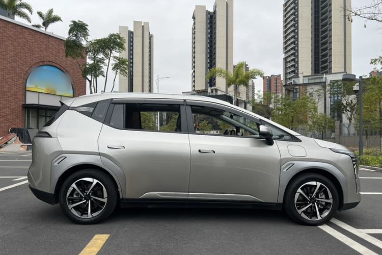 Used AION Y 2023 Plus 510 Smart Edition