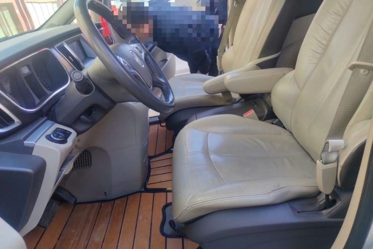 Used Buick GL8 2013 2.4L LT Luxury Business Executive Edition
