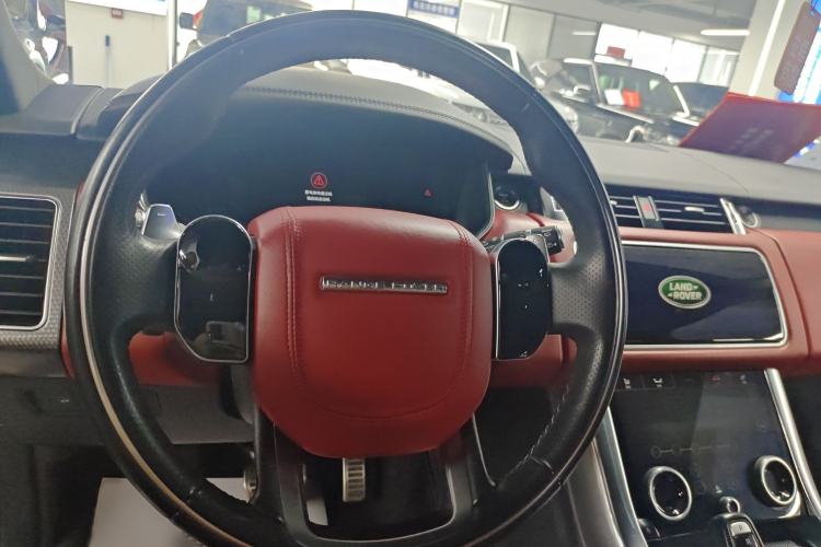 Used Land Rover Range Sport 2020 3.0 L6 HSE DYNAMIC Steering Wheel