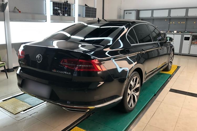 Used Volkswagen Magotan 2018 330TSI DSG Luxury Model