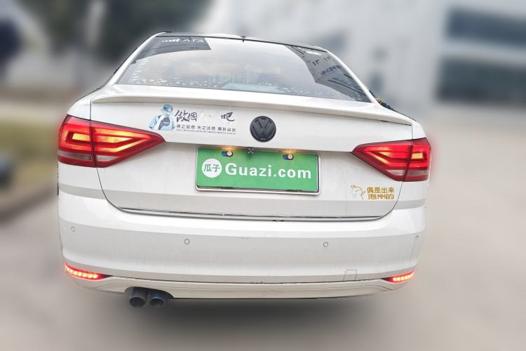 Used Volkswagen Lavida 2017 1.6L Manual Comfort Edition
