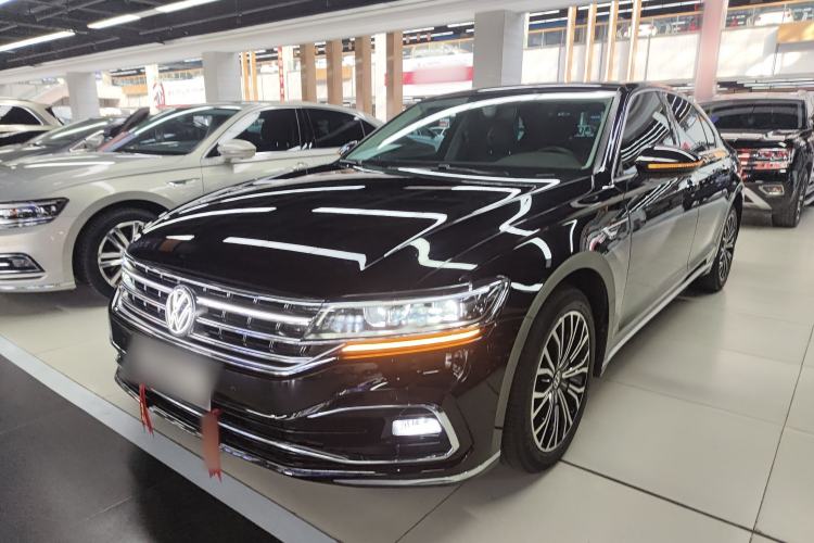 Used Volkswagen Phideon 2021 380TSI Luxury Edition