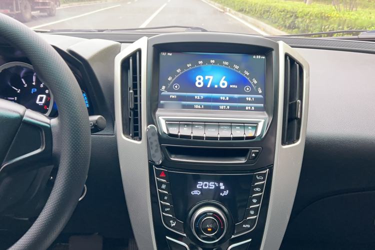 Used Luxgen U6 SUV 2016 1.8T Style Value Model
