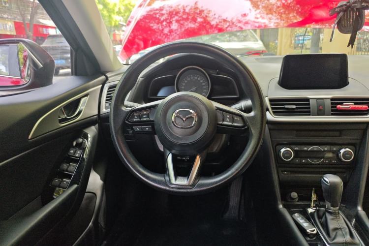 Used Mazda 3 Axela 2017 Sedan 1.5L Automatic Luxury Model Emission Standard China V