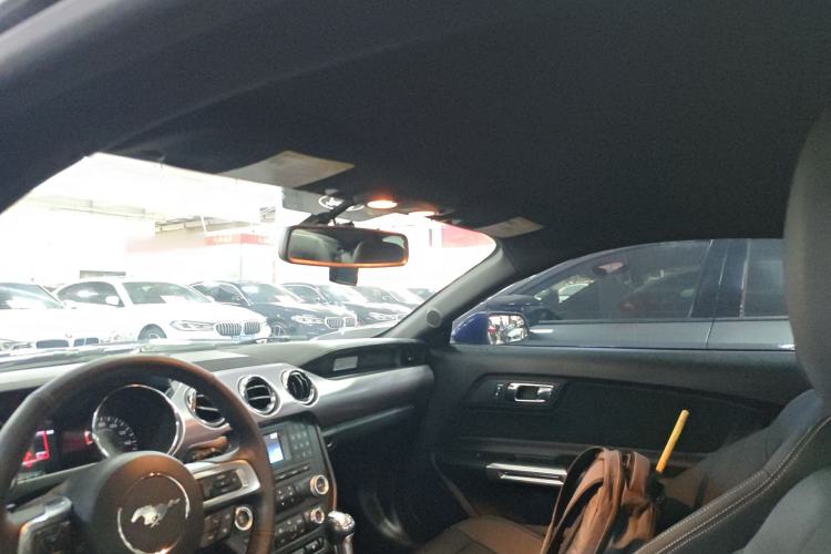 Used Ford Mustang 2015 2.3T Automatic U.S.-Spec Version