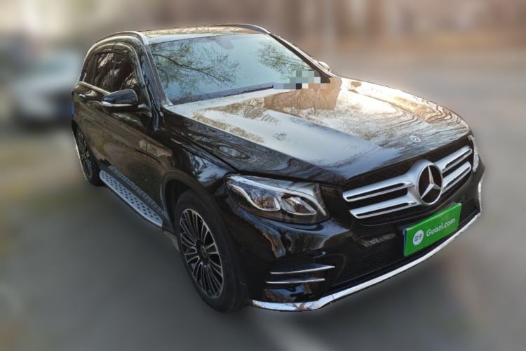 Used Mercedes-Benz GLC 2019 GLC 260 L 4MATIC Dynamic Model Front Right 45 Deg