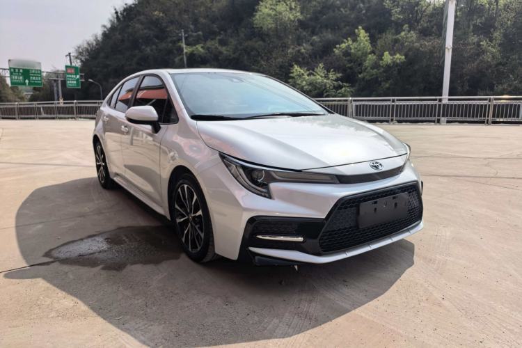 Used Toyota Levin 2021 185T CVT Sport Edition Front Right 45 Deg