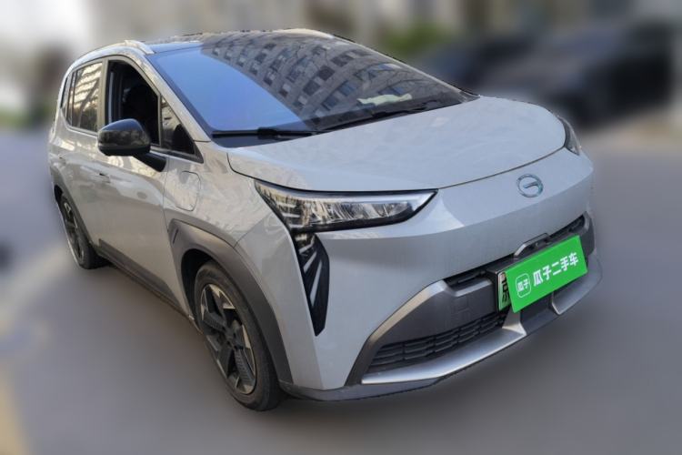 Used AION Y 2022 70 Intelligent Edition Lithium Iron Phosphate Front Right 45 Deg