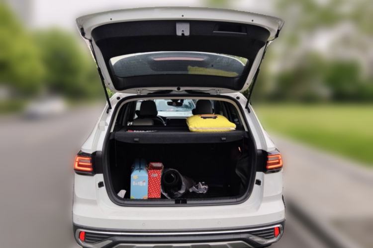 Used Volkswagen Tharu 2024 300TSI Two-Wheel-Drive Full Moon Edition Trunk