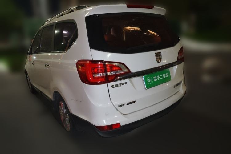 Used Baojun 730 2016 1.5T Manual Luxury Edition 7 Seats
