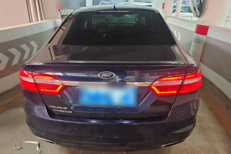 Used Ford Taurus 2017 EcoBoost 245 Flagship Model
