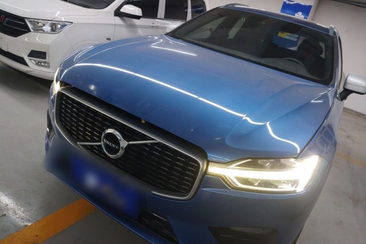 Used Volvo XC60 2019 T5 4x4 Zhiyuan Sport Edition China V Standard