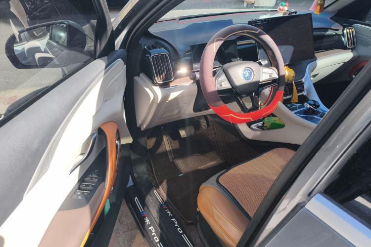 Used BYD Song Pro New Energy 2022 DM-i 110km Flagship Pro Model Driver Seat