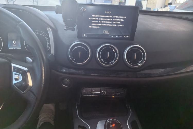 Used Wey VV5 2019 1.5T Two-Wheel Drive Color Pioneer
