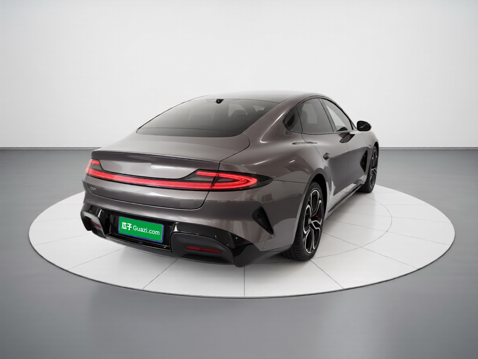 Xiaomi Auto SU7 2024 Rear-Drive Ultra-Long Range Advanced Pro-Level Intelligent Driving Version — снимка 6