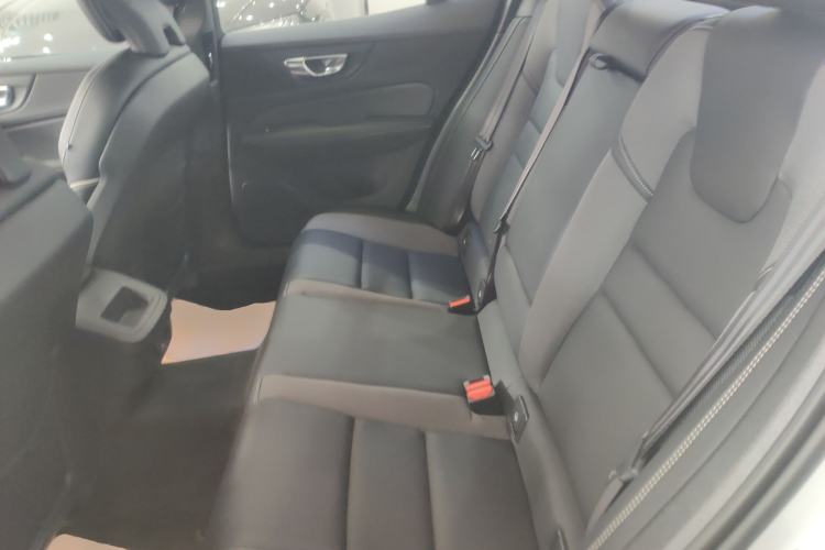 Used Volvo S60 2025 B5 Zhiya Sport Edition