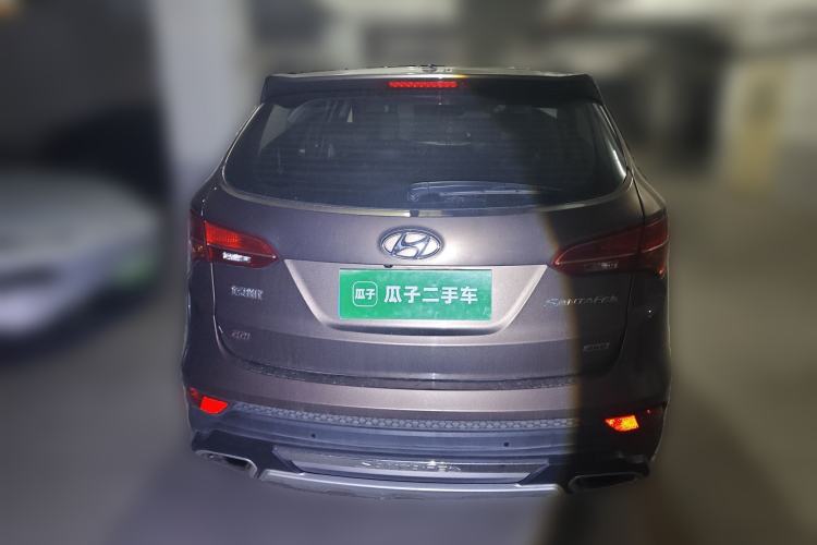 Used Hyundai Santa Fe 2013 2.4L Automatic 4x4 Prestige Edition
