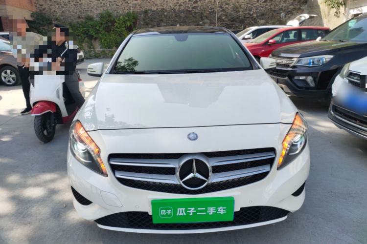Used Mercedes-Benz A-Class 2015 A 200 Fashion Model