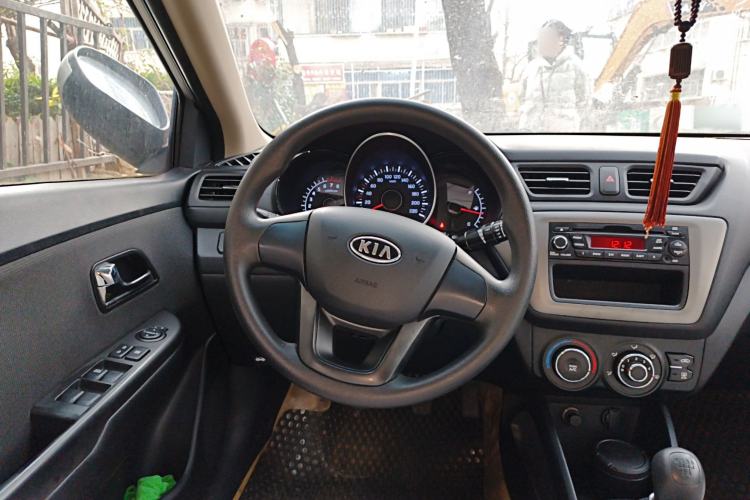 Used Kia K2 2011 Sedan 1.4L Manual Transmission GLS
