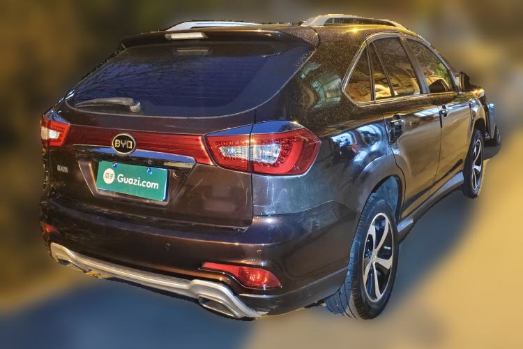 Used BYD S7 2015 2.0T Upgraded Automatic Luxury Version
