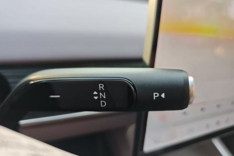 Used ONVO L60 2024 60 kWh Rear-Drive Version