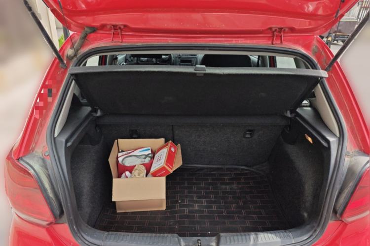 Used Volkswagen Polo 2014 1.4L Automatic Comfort Edition