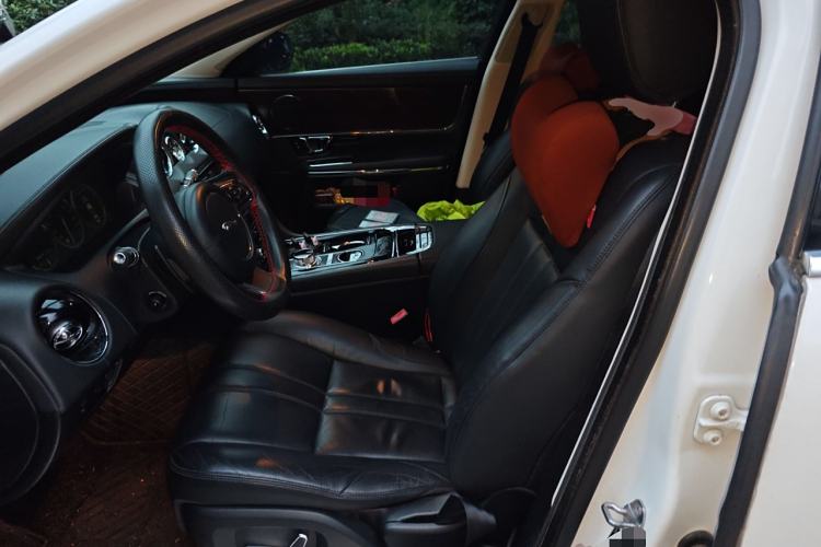 Used Jaguar XJ 2014 XJL 2.0T Two-Wheel-Drive Elegant Business Edition Left Front Seat