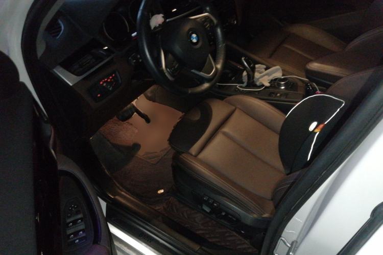 Used BMW X1 2020 sDrive25Li Leading Model
