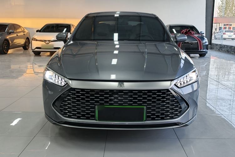 Used BYD Qin PLUS 2024 HONOR Edition DM-i 55KM Leading Model
