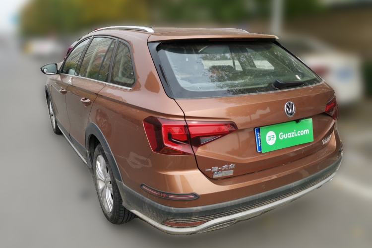 Used Volkswagen C-TREK 2017 230TSI DSG Comfort Version