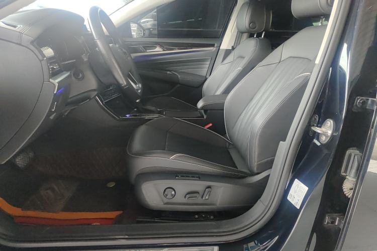 Used Volkswagen Passat 2022 330TSI Luxury Edition
