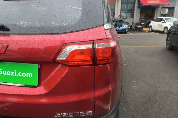 Used Wuling Hongguang S3 2018 1.5T Manual Luxury Model China V Standard
