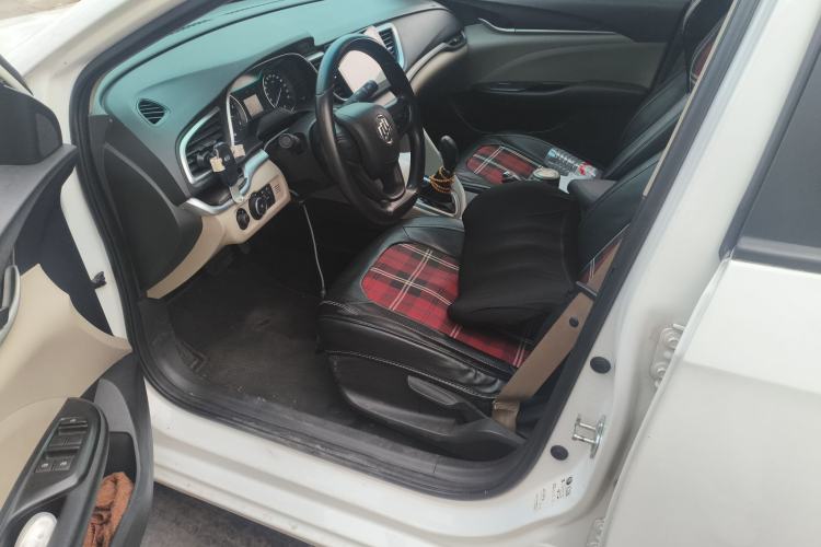 Used Buick GT 2016 15N Automatic Entry-Level Trim