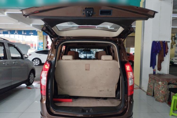 Used Wuling Hongguang 2014 1.5L S Standard Version
