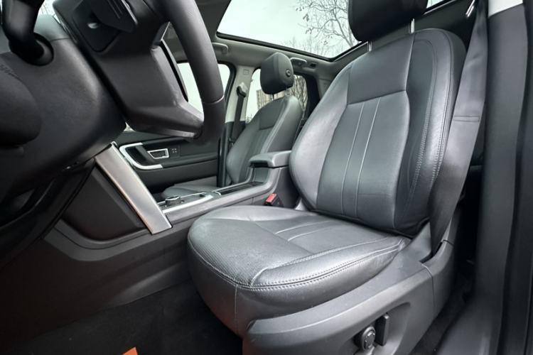 Used Land Rover Discovery Sport 2018 240 PS HSE Version
