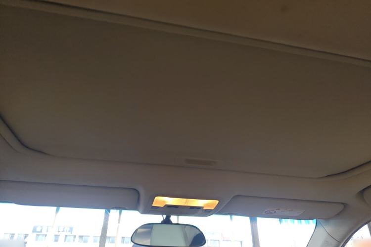 Used Toyota Camry 2015 Dual-Engine 2.5 HG Luxury Navigation Edition Headliner