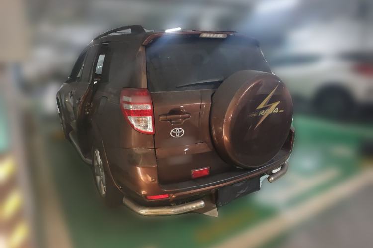 Used Toyota RAV4 2012 Luxurious 2.4L Automatic 4x4 with Stylish Features Rear Left 45 Deg