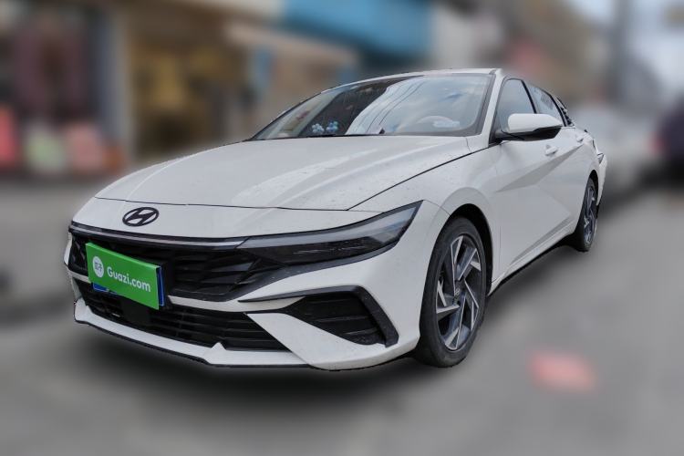 Used Hyundai Elantra 2023 1.5L CVT LUX Prestige Edition